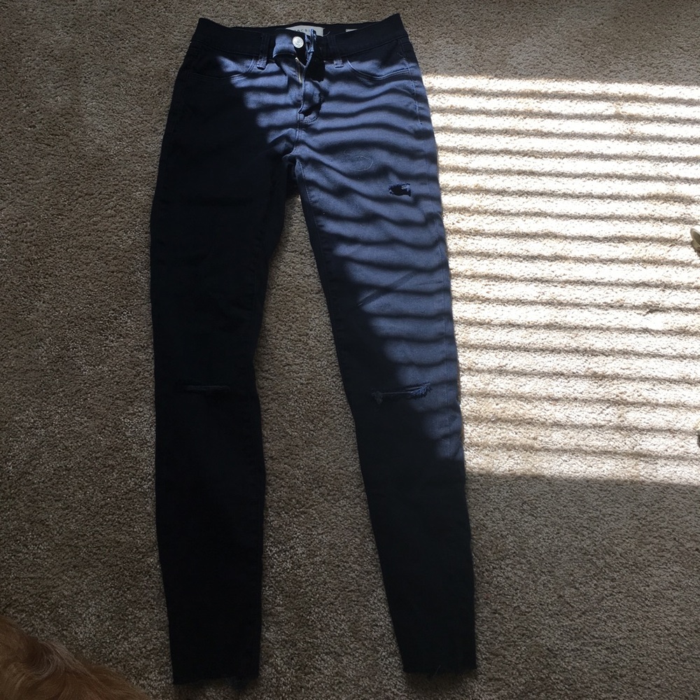 PacSun dark blue jeans